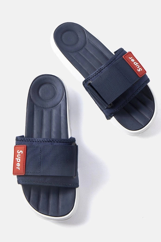 Tamsiai mėlynos spalvos alėjos... Tamsiai mėlynos spalvos alėjos...