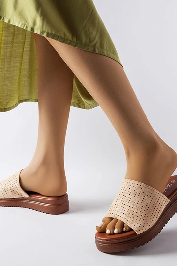 Žalios putplasčio šlepetės,...