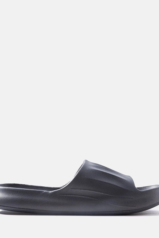 Juodos vyriškos šlepetės, „Davet"