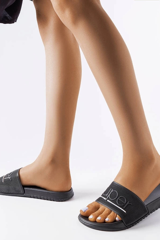 Juodos gumos Azelio šlepetės Juodos gumos Azelio šlepetės