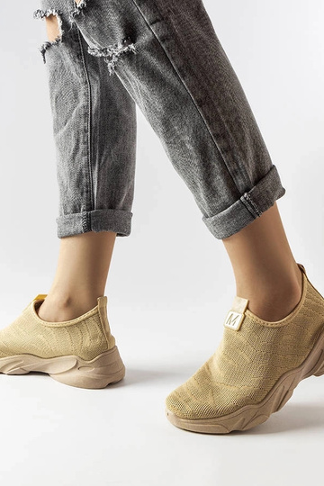 Tamsiai smėlio spalvos... 2