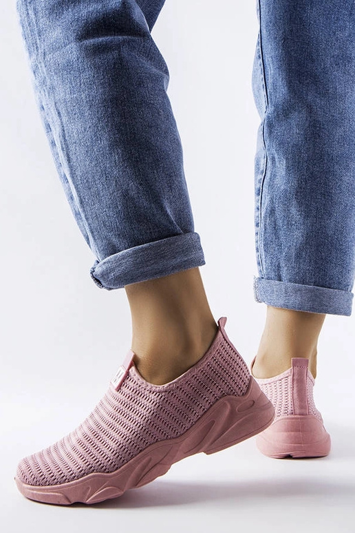 Moteriški rožiniai sportiniai... Moteriški rožiniai sportiniai...