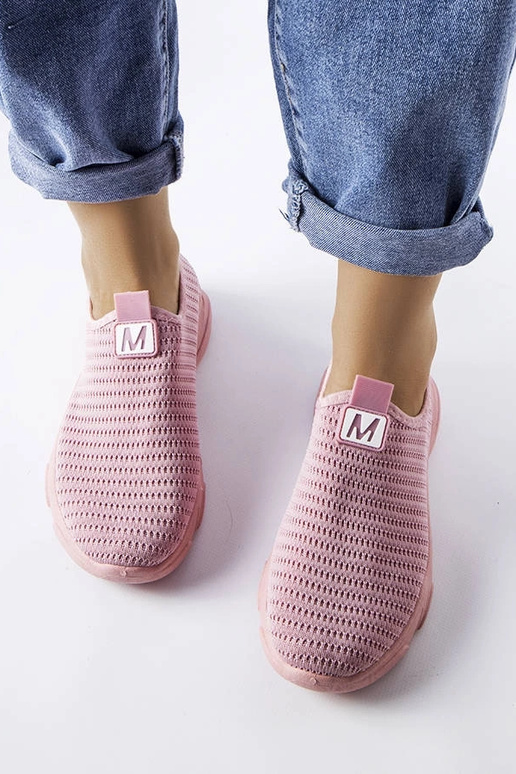 Moteriški rožiniai sportiniai... Moteriški rožiniai sportiniai...