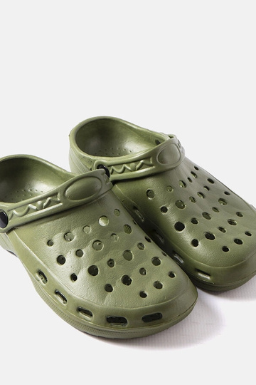 Vyriški žalios spalvos...