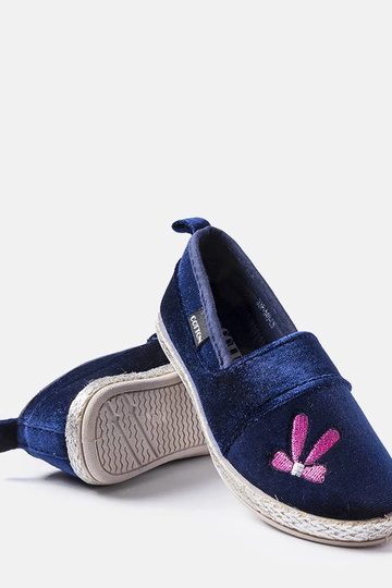 Tamsiai mėlynos spalvos... 2