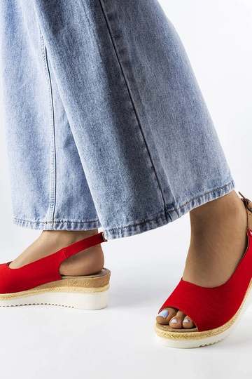 Tamsiai mėlyni sandalai ant...