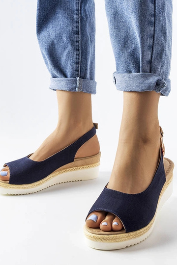 Juodi sandalai ant...