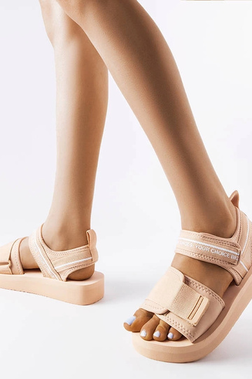 Smėlio spalvos putplasčio... 2