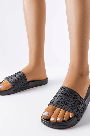 Baltos šlepetės, „Big Star...