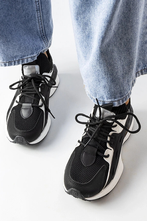 Juodai balti stilingi sportbačiai Begins