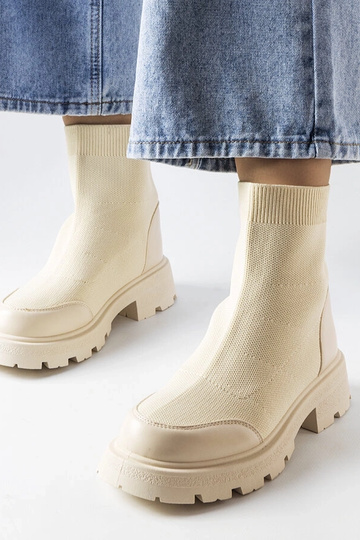 Smėlio spalvos kojinės Lonte