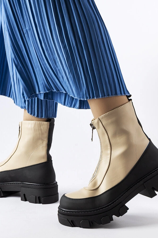 Smėlio spalvos moteriški kulkšnies... Smėlio spalvos moteriški kulkšnies...