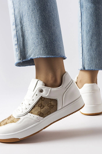 Balti sportiniai bateliai... 2