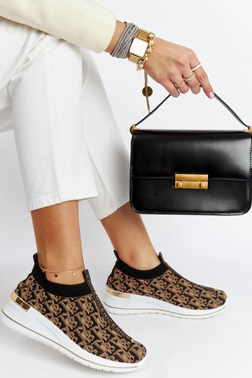 Juodos ir rudos spalvos... 2