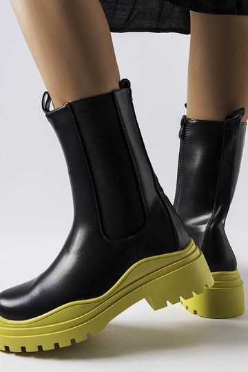 Juodi auliniai batai su... 2