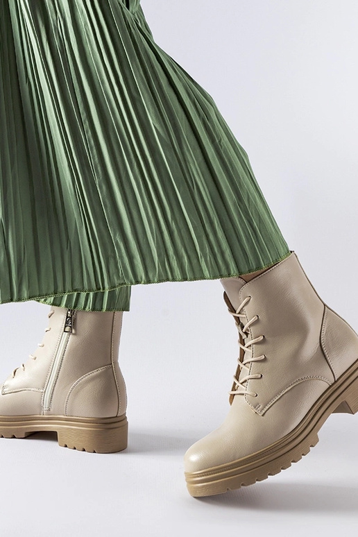 Juodi žieminiai trekinginiai batai,...