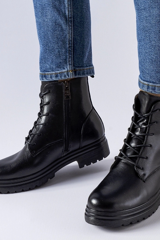 Juodi žieminiai lakuoti aulinukai,...