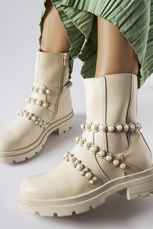 Smėlio spalvos kulkšnies batai... Smėlio spalvos kulkšnies batai...