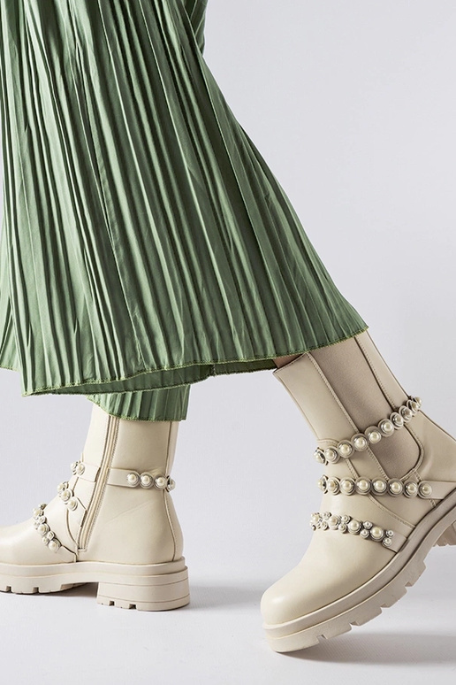 Smėlio spalvos kulkšnies batai... Smėlio spalvos kulkšnies batai...