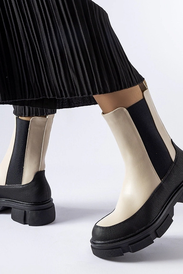 Smėlio ir juodos spalvos... 2