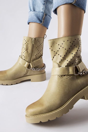 Žali ažūriniai batai su... 2