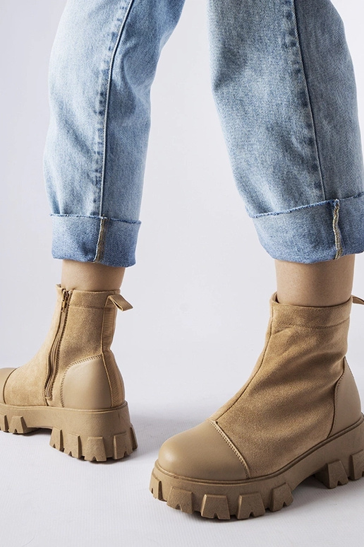 Smėlio spalvos dirbtinio zomšo...