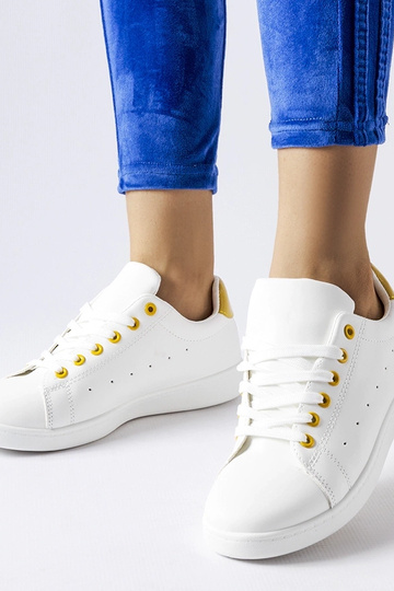 Balti sportbačiai su...