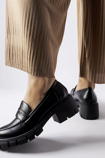 Juodi klasikiniai batukai... 2