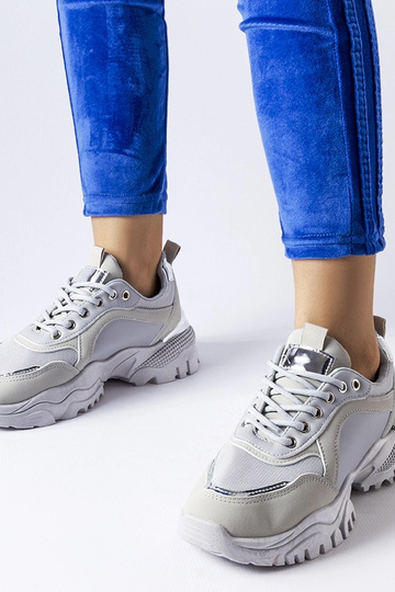 Lodgeville pilki sportbačiai su sidabro akcentu