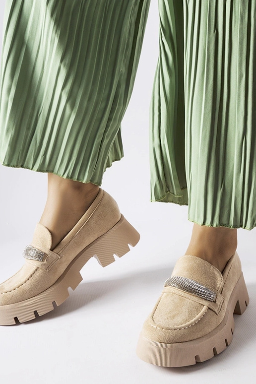 Smėlio spalvos mokasinai su masyviu...