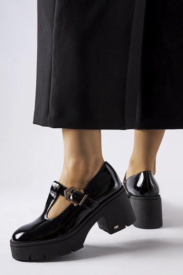 Juodi odiniai pusbačiai,... 2