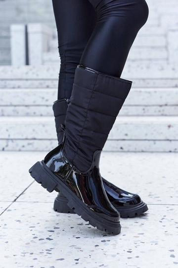 Juodi izoliuoti lakuoti... 2