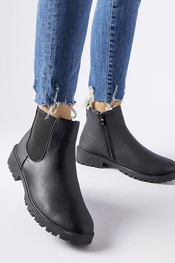 Juodi klasikiniai...