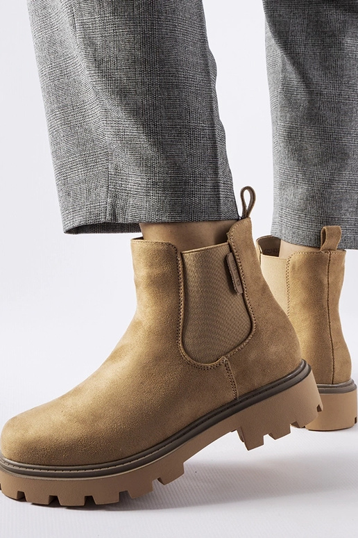 Juodi vaikiški bateliai, „Big Star...