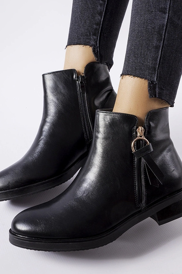 Juodi izoliuoti klasikiniai... 2