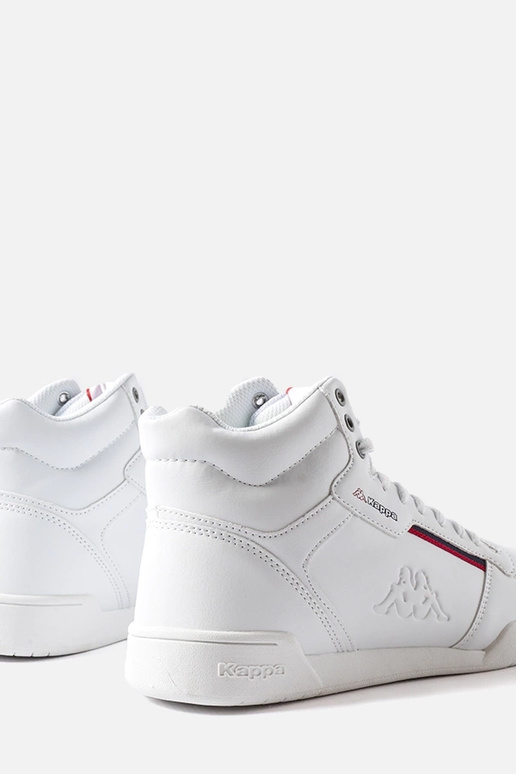 Balti vyriški aukštakulniai...