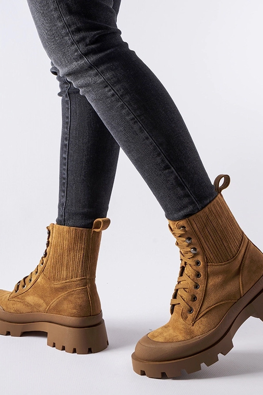 Rudi ekologiški zomšiniai batai Orson