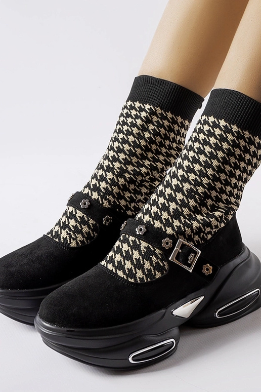 Ivano juodi kurtiniai batai Ivano juodi kurtiniai batai