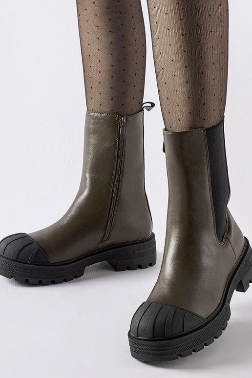 Porcigatone tamsiai žalios spalvos...