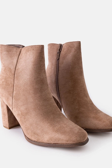 Smėlio spalvos izoliuoti...