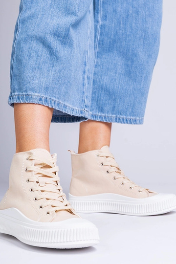 Balta-pilki sportiniai...