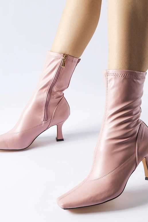 Rožiniai žemakulniai batai Luisella