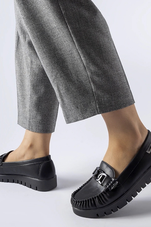 Lionella juodi užsegti batukai su...