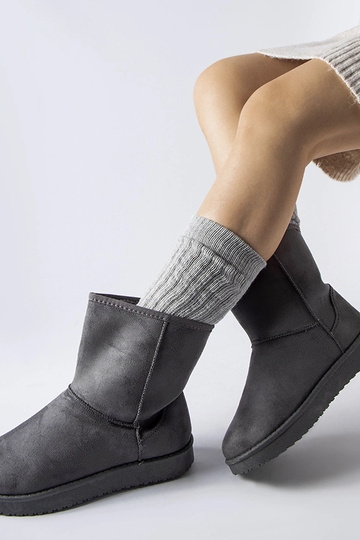 Pilki izoliuoti klasikiniai... 2