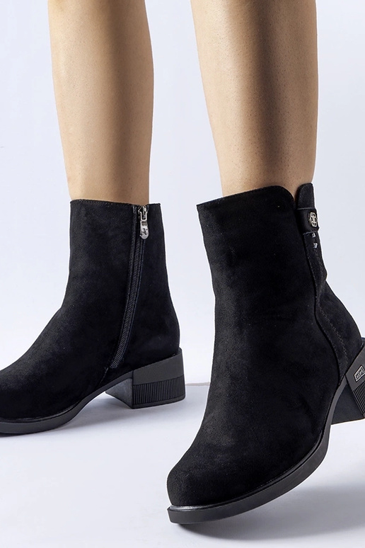 Faustin juodi šilti botai iš odos Faustin juodi šilti botai iš odos