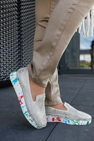 Bežiniai pusbačiai su...