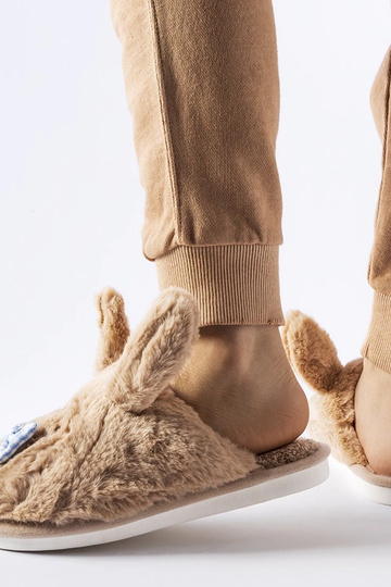 Smėlio spalvos šlepetės su... 2