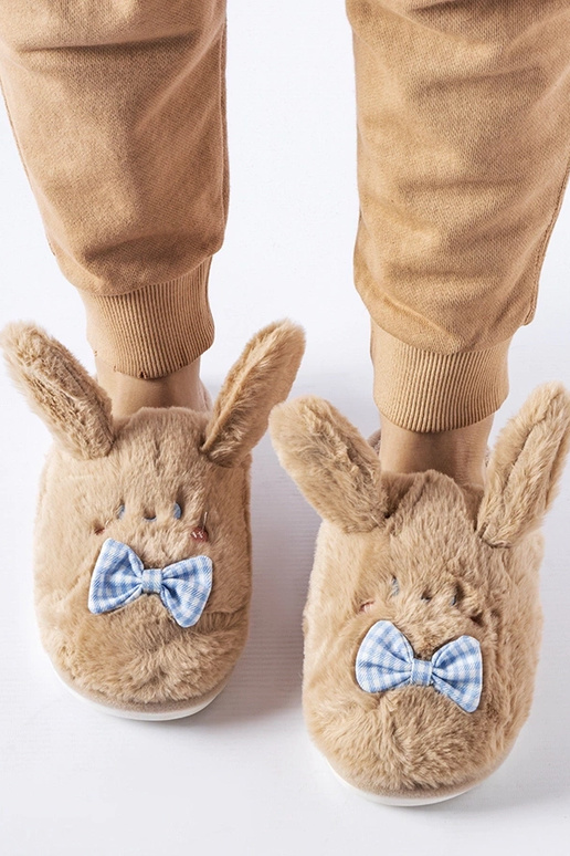 Smėlio spalvos šlepetės su ausytėmis... Smėlio spalvos šlepetės su ausytėmis...