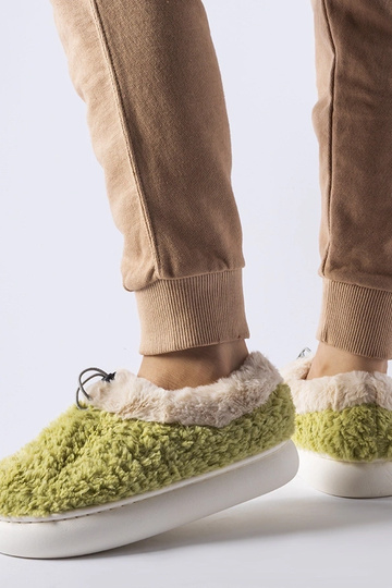 Žalios šiltos šlepetės... 2