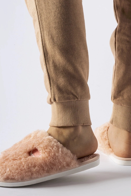 Rožinės šiltos šlepetės su Alessio...